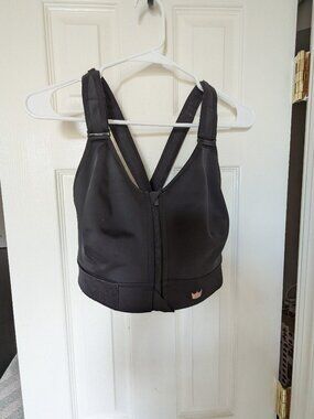 SHEFIT Ultimate Sports Bra | Black | Size Luxe